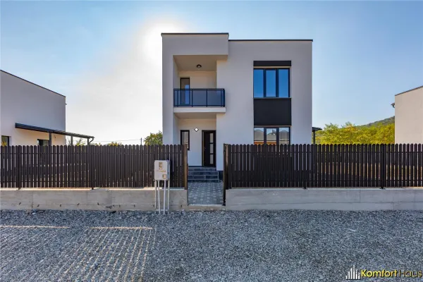 Casă 3 camere Bacău - poza 2