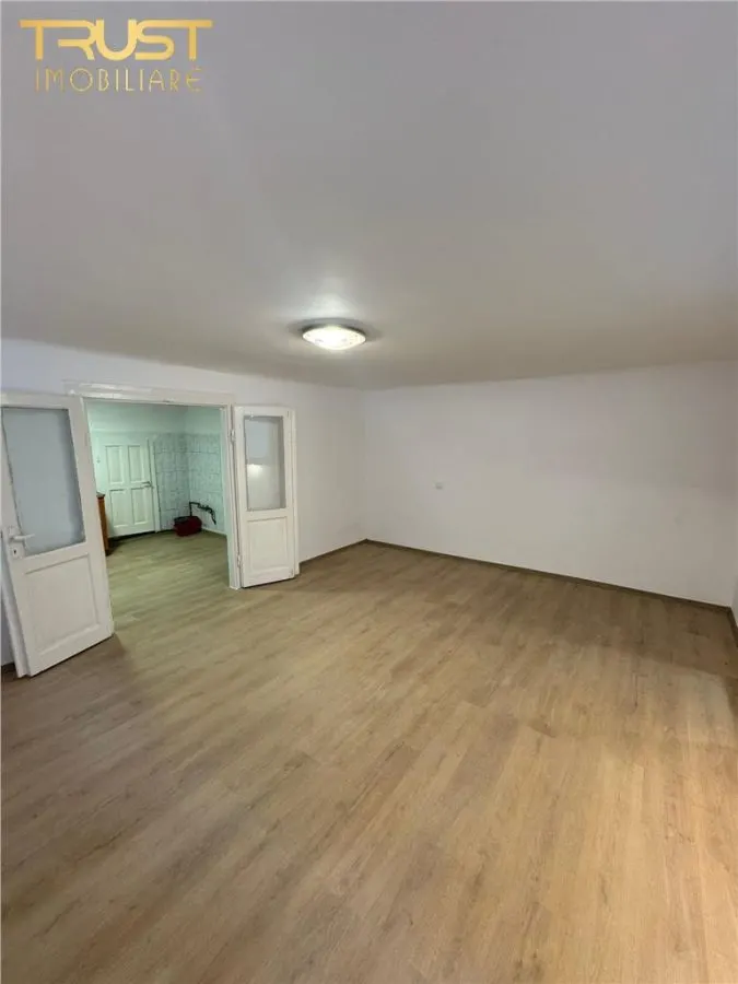 2 Camere I Semicentral I 58 MP - foto 13