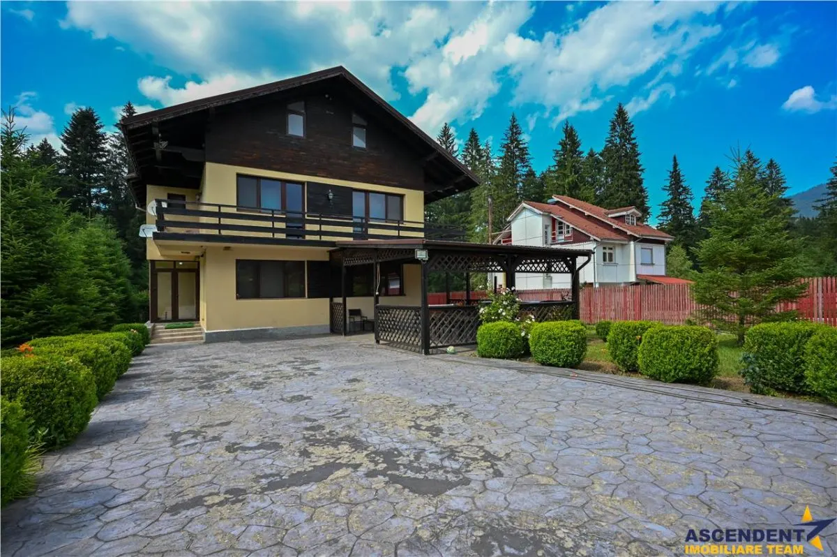 FILM!Resedinta cu farmec montan, domeniu de 1.700 mp,cadru select,Timisul de Sus,Poiana lui Manole,Brasov - foto 11