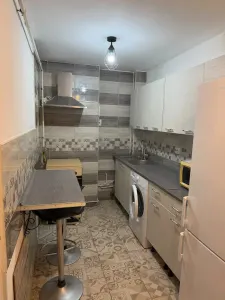 Garsoniera  renovata, loc parcare, Centru Istoric, Brasov - foto 2