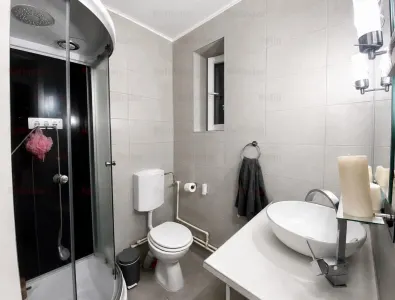 Vanzare apartament 2 camere | ultracentral | Armeneasca | fara risc sau urgenta | Parter inalt /D+P+3E | cladire renovata | apartament lux | - foto 7
