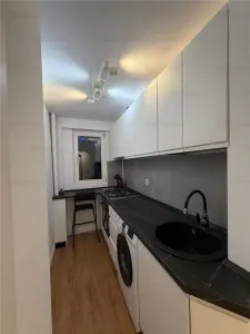 Vânzare apartament 2 camere | Piata Romana | bl 1975 | fara risc/ urgenta risc seismic | etaj 3/10 | renovat | mobilat si utilat nou | - foto 16
