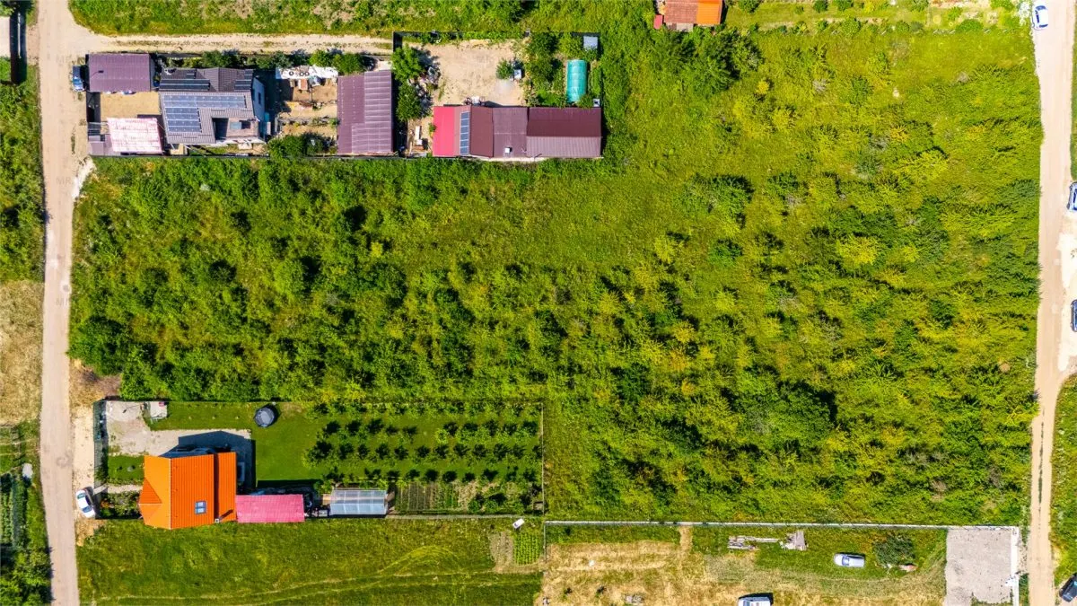Teren cu potential 1285 mp Sanpetru Brasov - foto 5