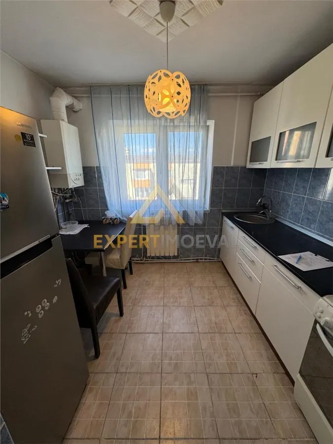Apartament 2 camere de vanzare, Str. Petru Rares - foto 3