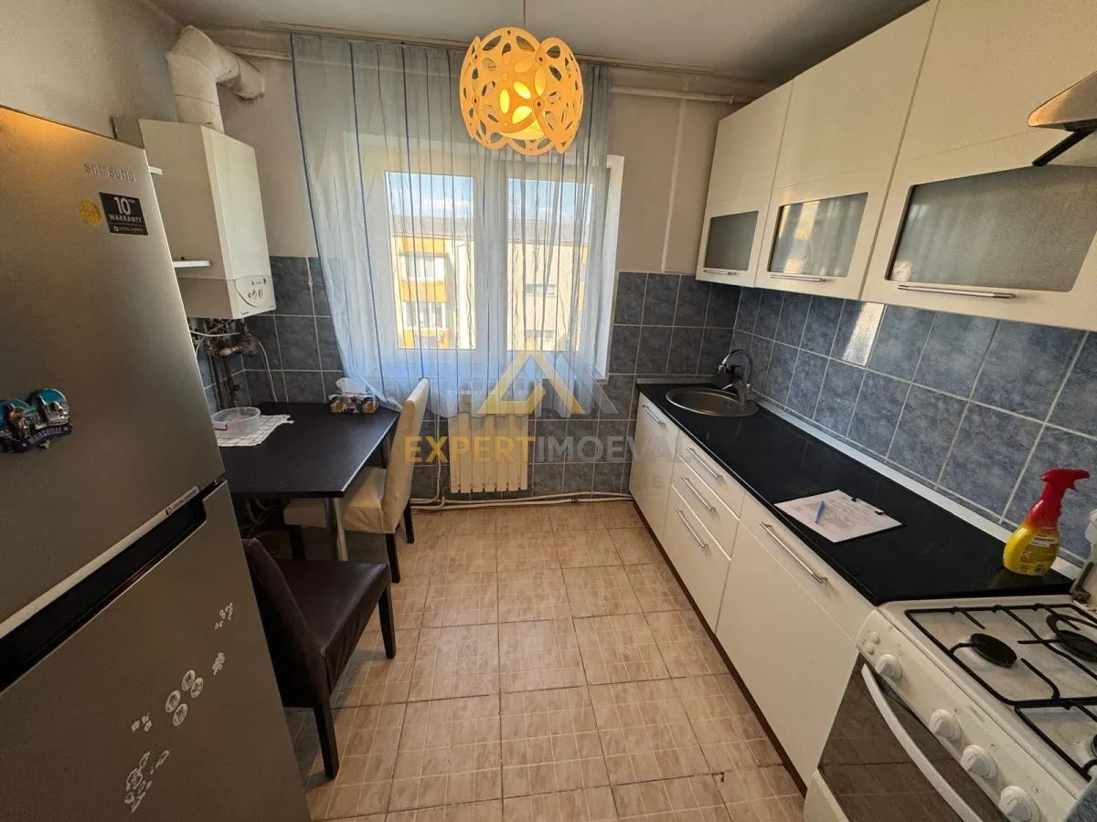 Apartament 2 camere de vanzare, Str. Petru Rares - foto 4