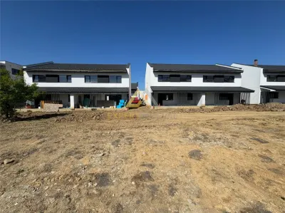 Duplexuri moderne P+E  in Baia Mare-zona Lamaitei - foto 7