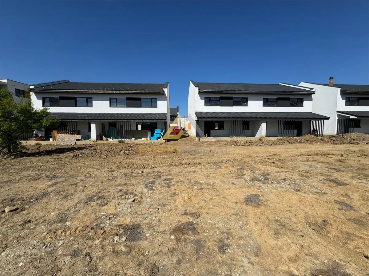 Duplexuri moderne P+E  in Baia Mare-zona Lamaitei - foto 7