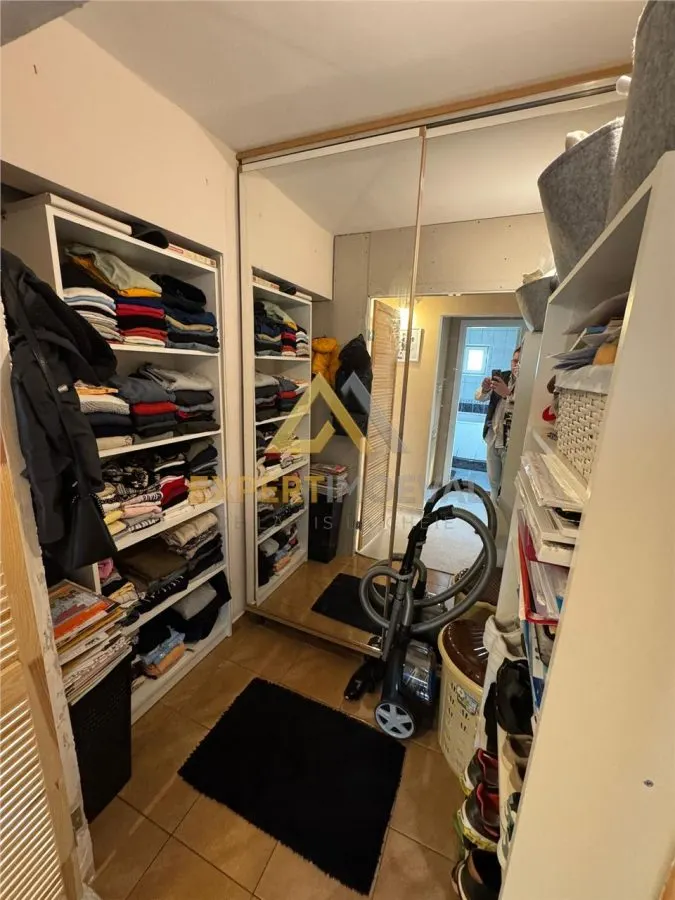 Apartament de vanzare 3 camere + garaj/ Str. Moldovei - foto 11