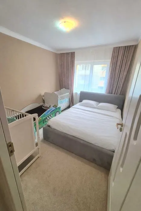 Apartament de vanzare 3 camere + garaj/ Str. Moldovei - foto 7