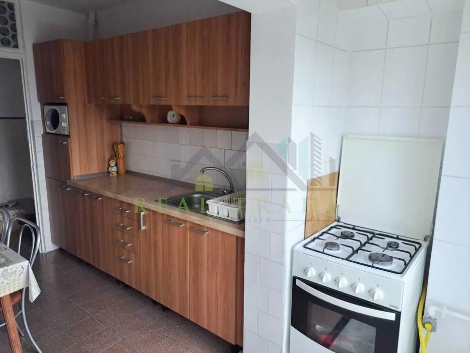 Apartament 2 camere decomandat cartierul Scriitorilor - foto 4