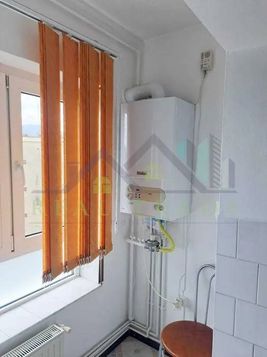 Apartament 2 camere decomandat cartierul Scriitorilor - foto 5