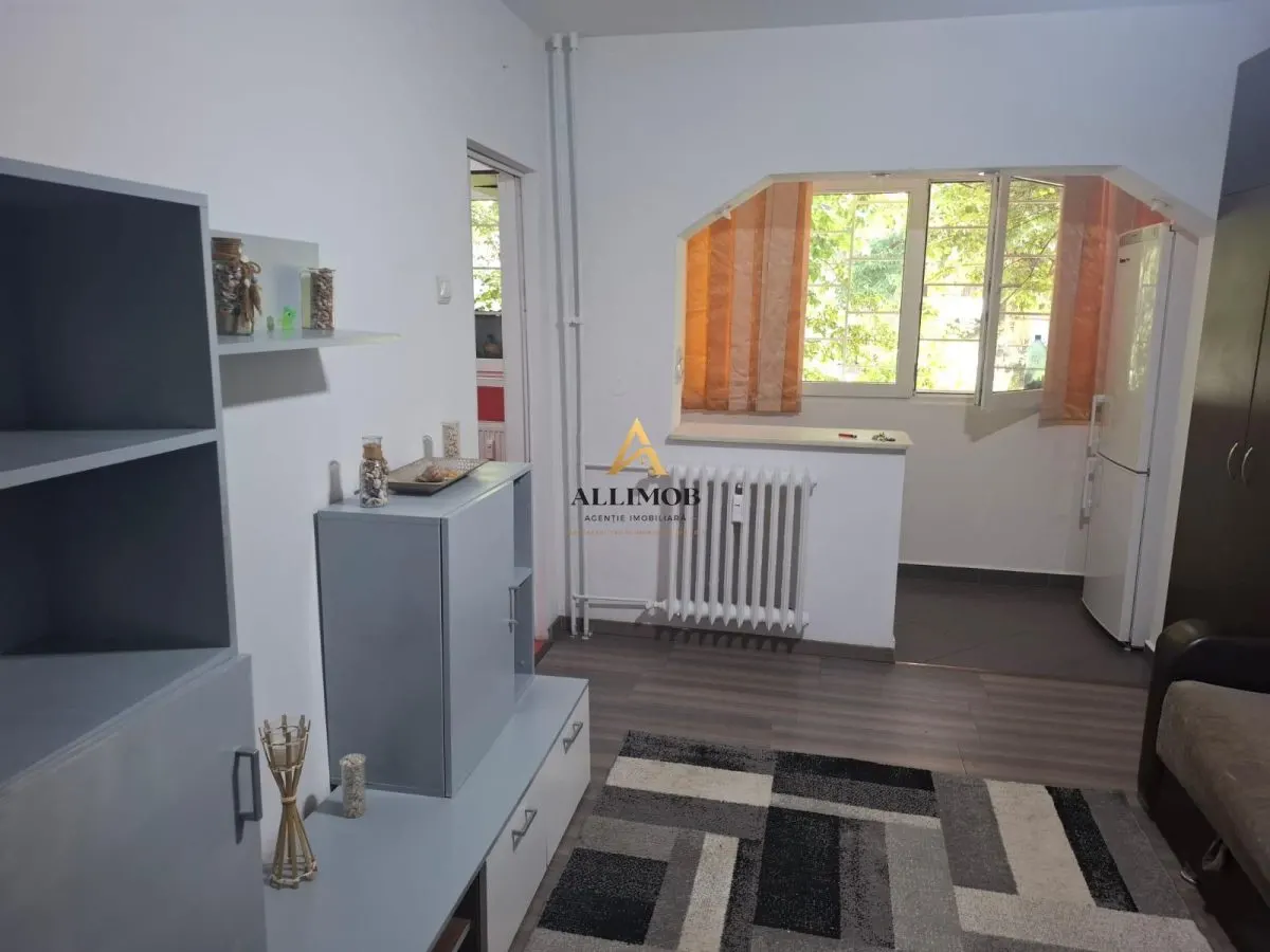 Garsoniera de inchiriat in Ploiesti, zona Malu Rosu - foto 2