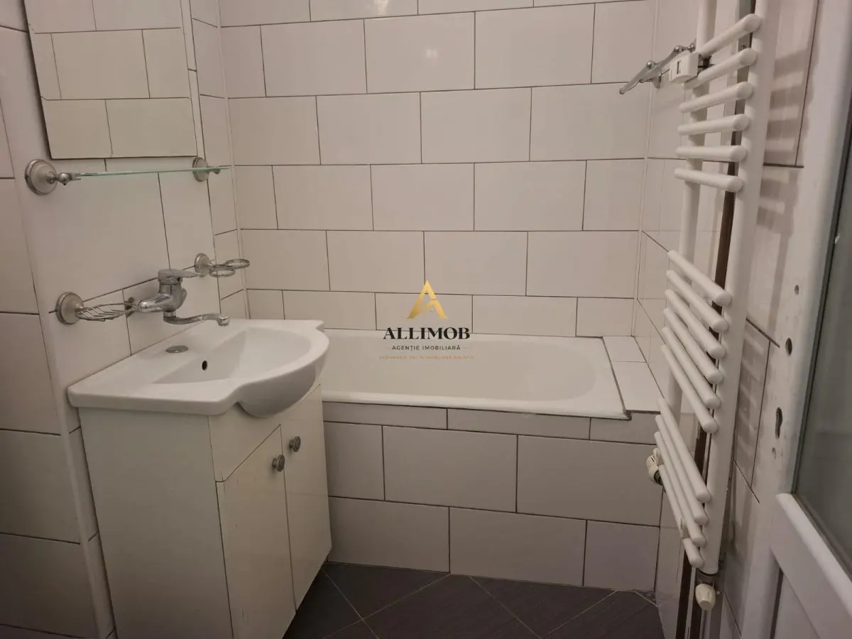 Garsoniera de inchiriat in Ploiesti, zona Malu Rosu - foto 11