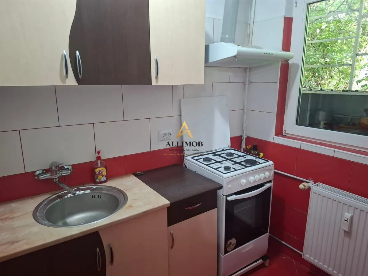 Garsoniera de inchiriat in Ploiesti, zona Malu Rosu - foto 6