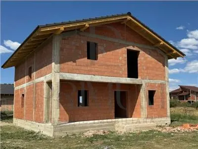 Moșnița Nouă | Casă individuală | 574 mp teren | La roșu sau la cheie - foto 2