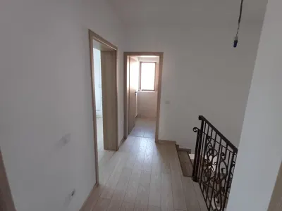 Casă 4 camere, 2 Locuri de parcare-Zona Valea Adanca - foto 14