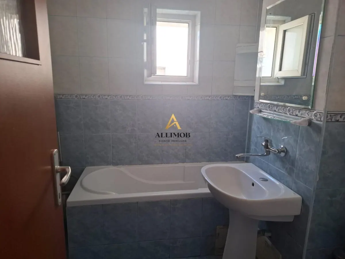 Apartament 3 camere in Ploiesti, zona Paltinis - foto 12