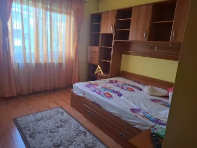 Apartament 3 camere in Ploiesti, zona Paltinis - foto 6