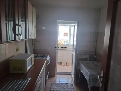 Apartament 3 camere in Ploiesti, zona Paltinis - foto 8