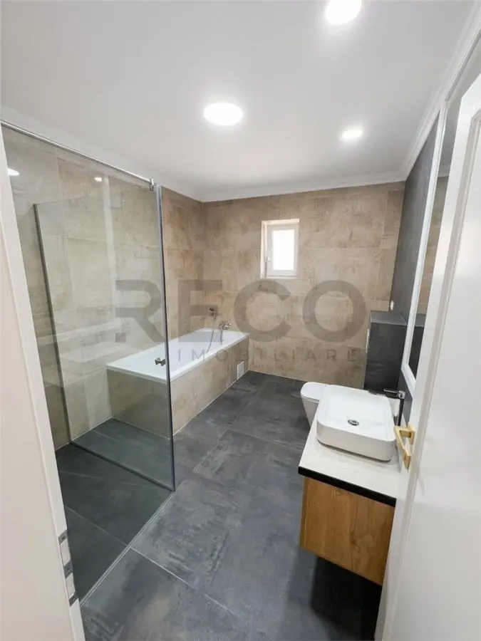 RECO Casa premium la cheie, Oradea-zona Nufarul - foto 3