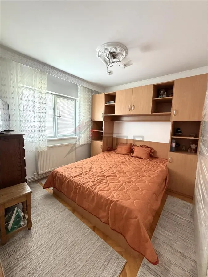 Apartament 3 camere decomandat- Nicolina Lidl - foto 3