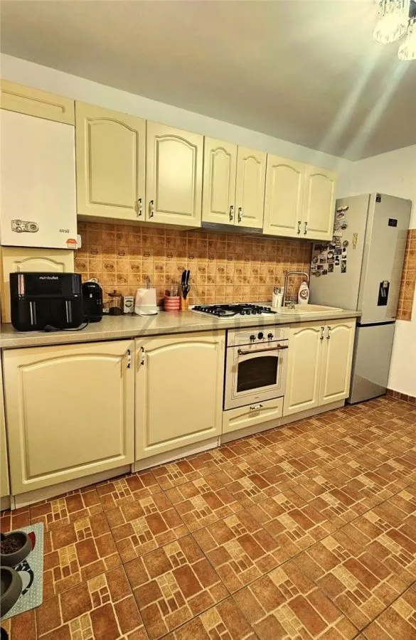 Apartament 2 camere+ gradina- CUG, Aleea T Neculai - foto 4