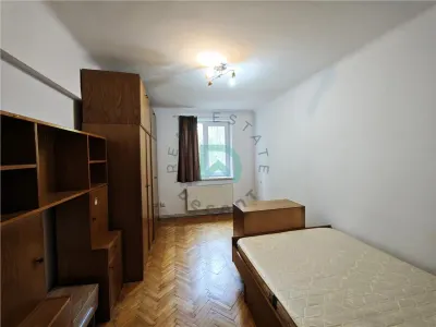 Închiriez 2 camere, Brasovul vechi - foto 14