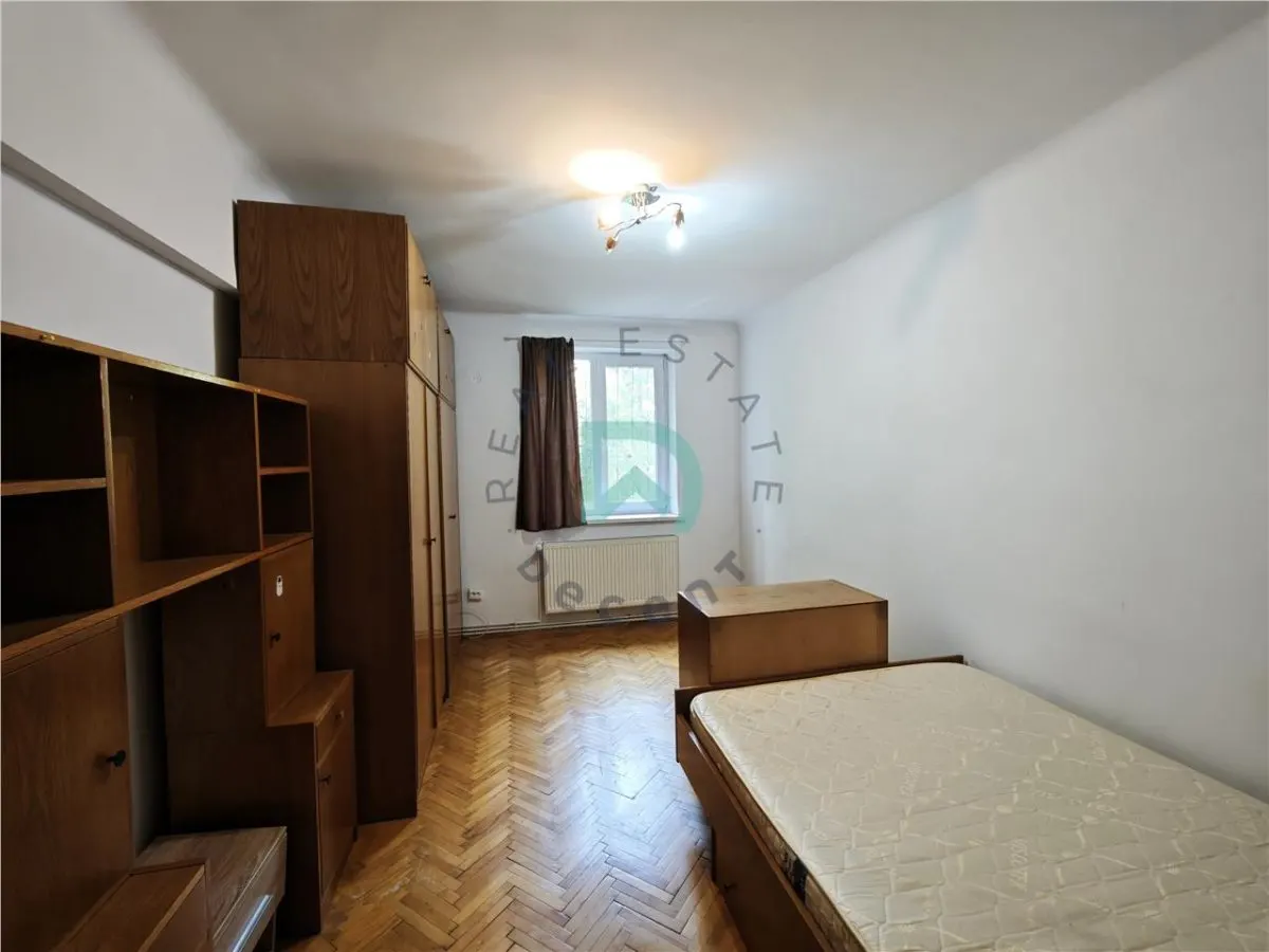 Închiriez 2 camere, Brasovul vechi - foto 14