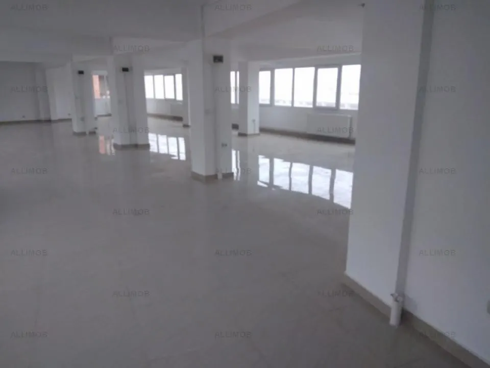 Spatiu de birouri in Ploiesti, zona ultracentrala. - foto 15