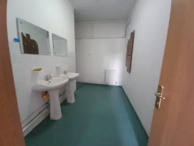 Spatiu de birouri 160  mp in Ploiesti, zona Sud. - foto 11