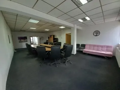 Spatiu de birouri 160  mp in Ploiesti, zona Sud. - foto 5