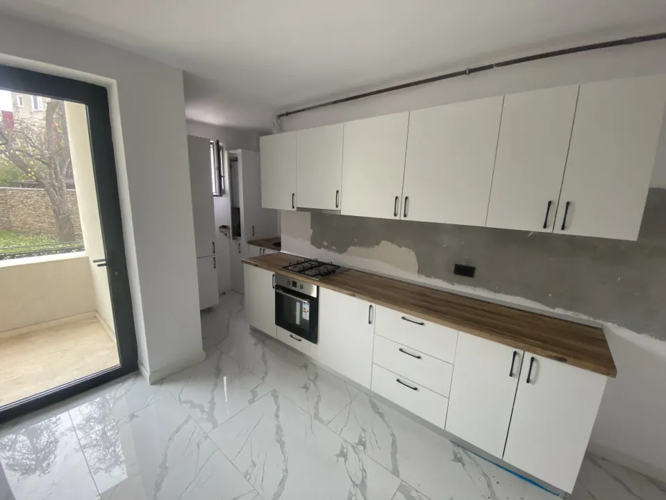 Cladire de biouri/ clinica  cu o suprafata de 800 mp D+P+1E+M . - foto 15