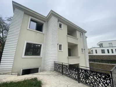 Cladire de biouri/ clinica  cu o suprafata de 800 mp D+P+1E+M . - foto 24