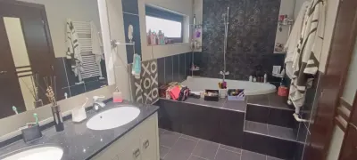 Vila supeba 4 camere in Blejoi, 733 mp teren - foto 21