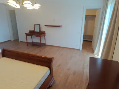 Vila 4 camere in Snagov, suprafata utila 240 mp, suprafata teren 1100 mp. - foto 11