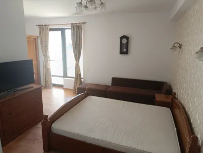 Vila 4 camere in Snagov, suprafata utila 240 mp, suprafata teren 1100 mp. - foto 23