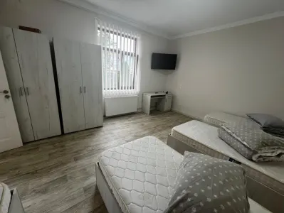 Camere de inchiriat pentru muncitori . - foto 2