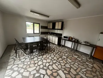 Camere de inchiriat pentru muncitori . - foto 15