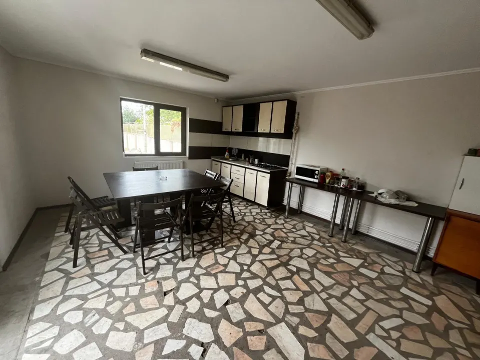 Camere de inchiriat pentru muncitori . - foto 15