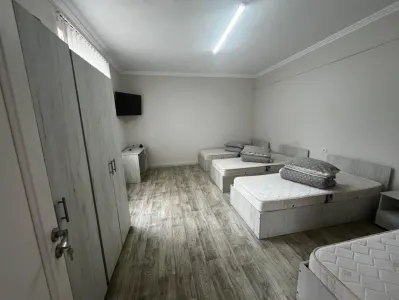 Camere de inchiriat pentru muncitori . - foto 8
