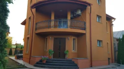 Vila  5 camere  , in Ploiesti, zona 8 Martie. - foto 26