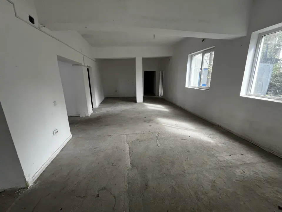Spatiu depozitare/ productie in suprafata de 300 mp, in Ploiesti. - foto 1