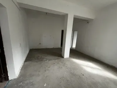 Spatiu depozitare/ productie in suprafata de 300 mp, in Ploiesti. - foto 2
