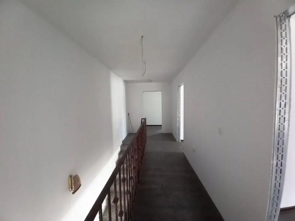 Casa 4 camere in duplex  la  Strejnic. - foto 19