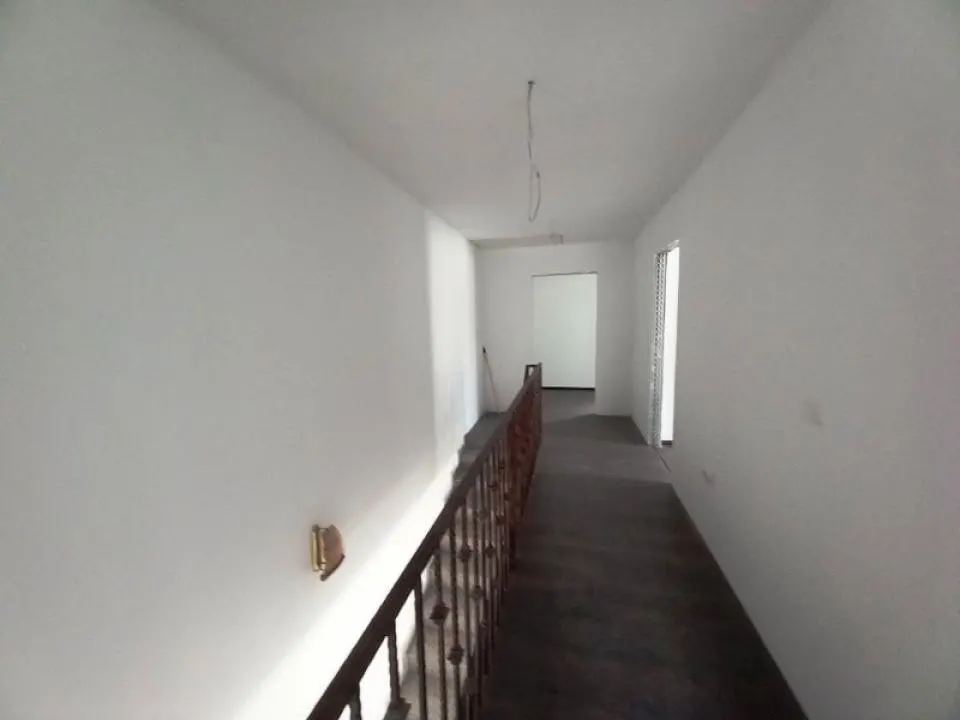 Casa 4 camere in duplex  la  Strejnic. - foto 20