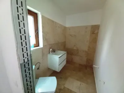 Casa 4 camere in duplex  la  Strejnic. - foto 5