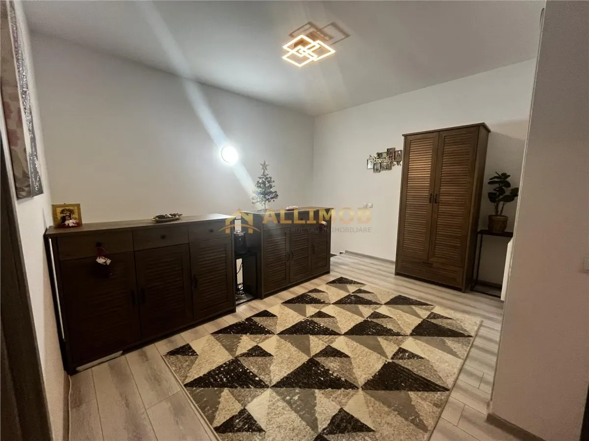 COMISON 0%  Vila 5 camere in Bucov. - foto 12