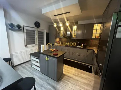 COMISON 0%  Vila 5 camere in Bucov. - foto 4