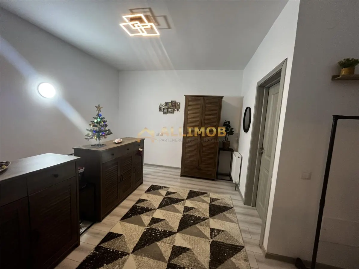 COMISON 0%  Vila 5 camere in Bucov. - foto 9