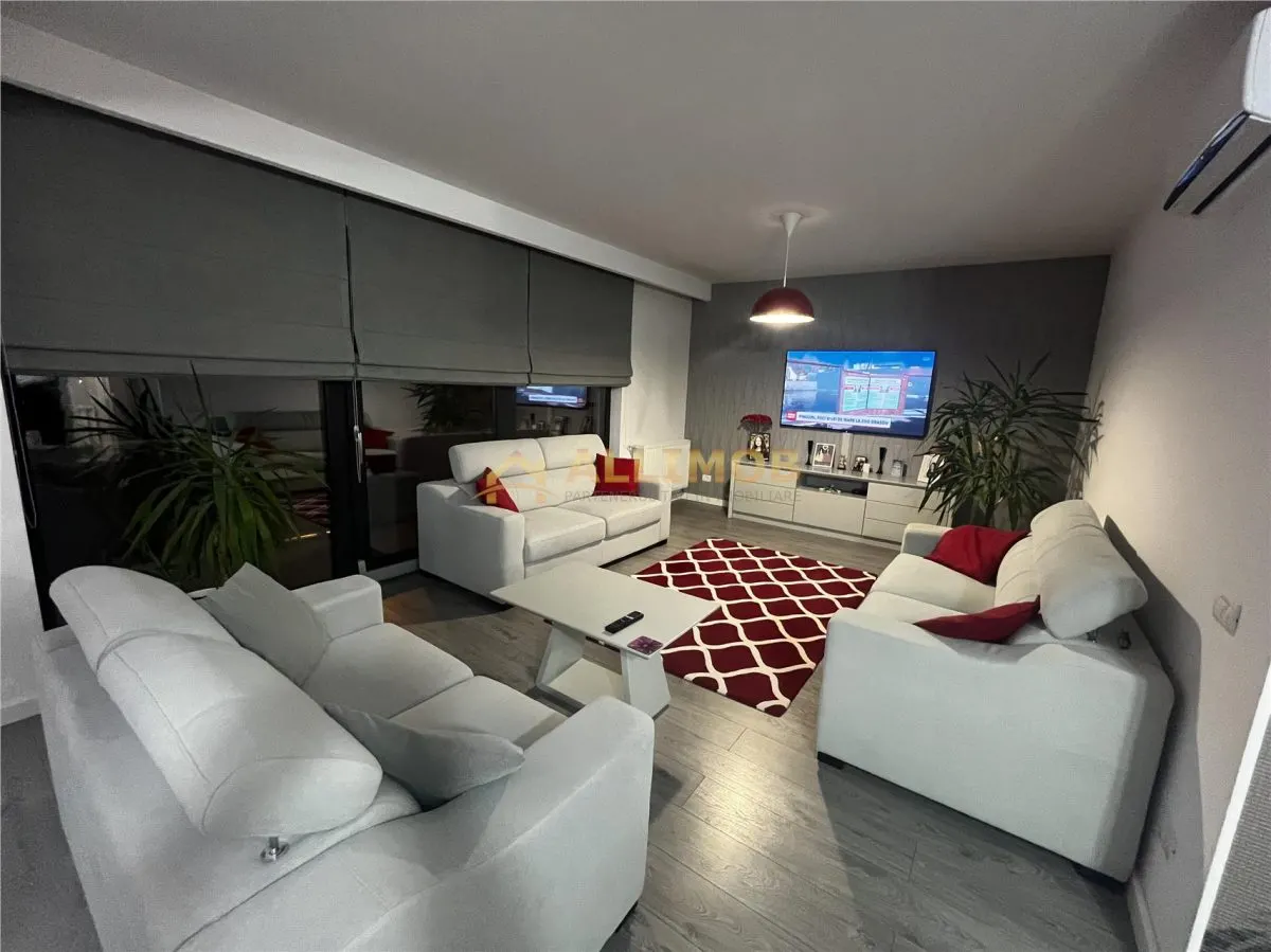 Apartament 3 camere in bloc nou, zona Ultracentrala. - foto 1